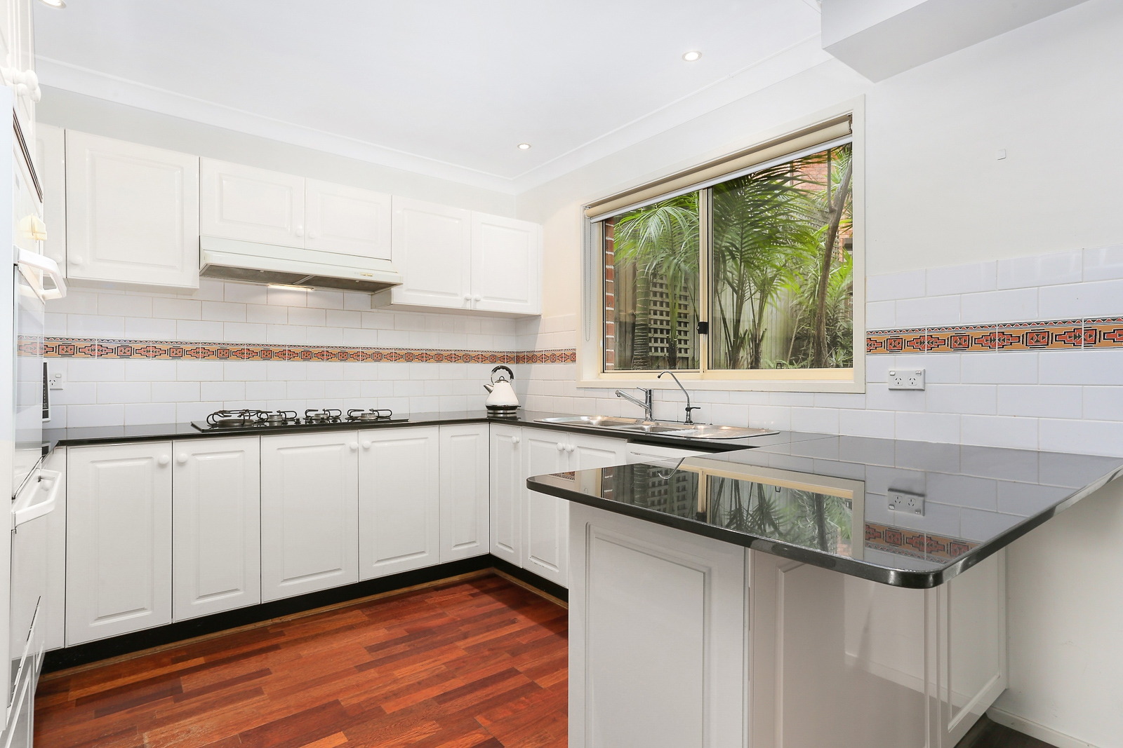 114 Park Road, Kogarah Bay Leased by Hudson McHugh - image 1