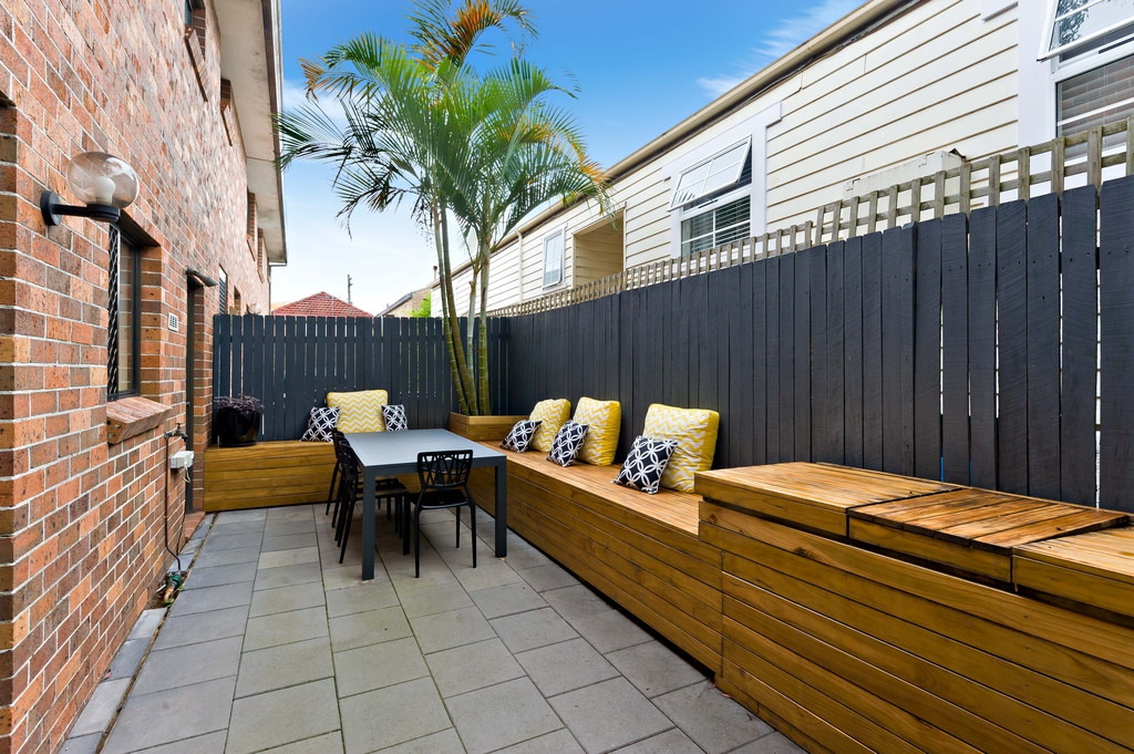 1/15 Davies Street, Leichhardt Sold by Hudson McHugh - image 1