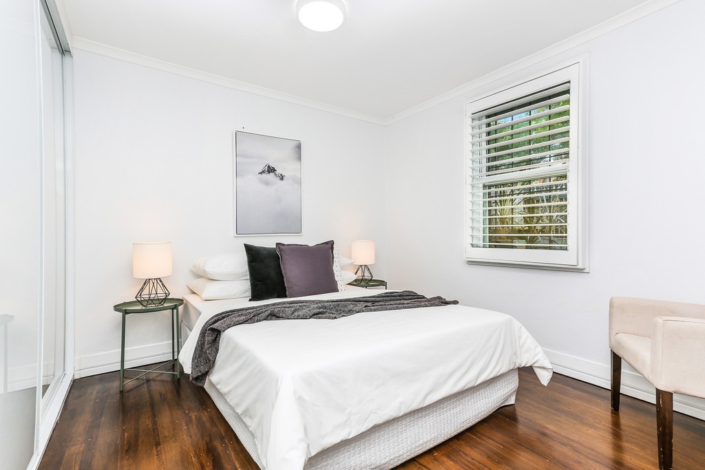 25 Marlborough Street, Leichhardt Sold by Hudson McHugh - image 1