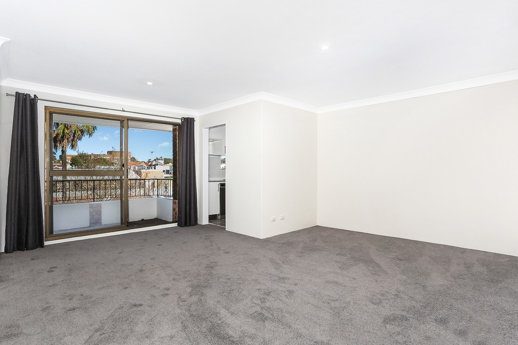 13/33-39 Hay Street, Leichhardt Leased by Hudson McHugh - image 1