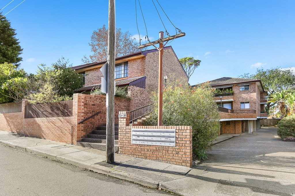 13/33-39 Hay Street, Leichhardt Leased by Hudson McHugh - image 1