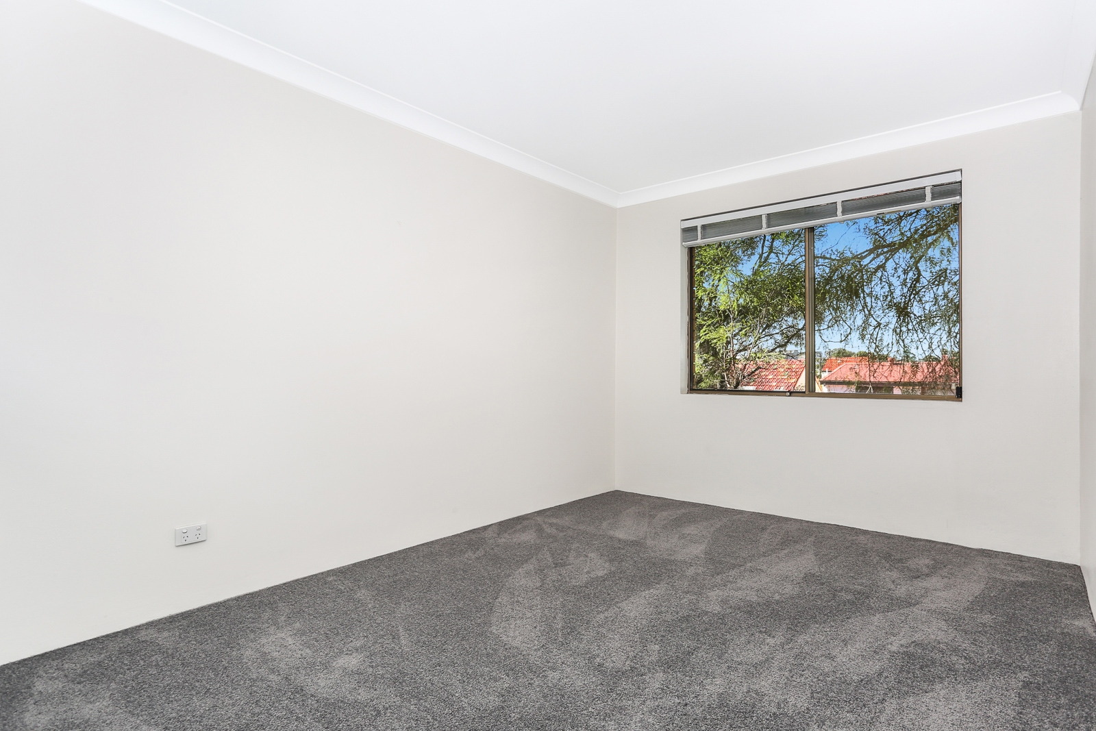 13/33-39 Hay Street, Leichhardt Leased by Hudson McHugh - image 1