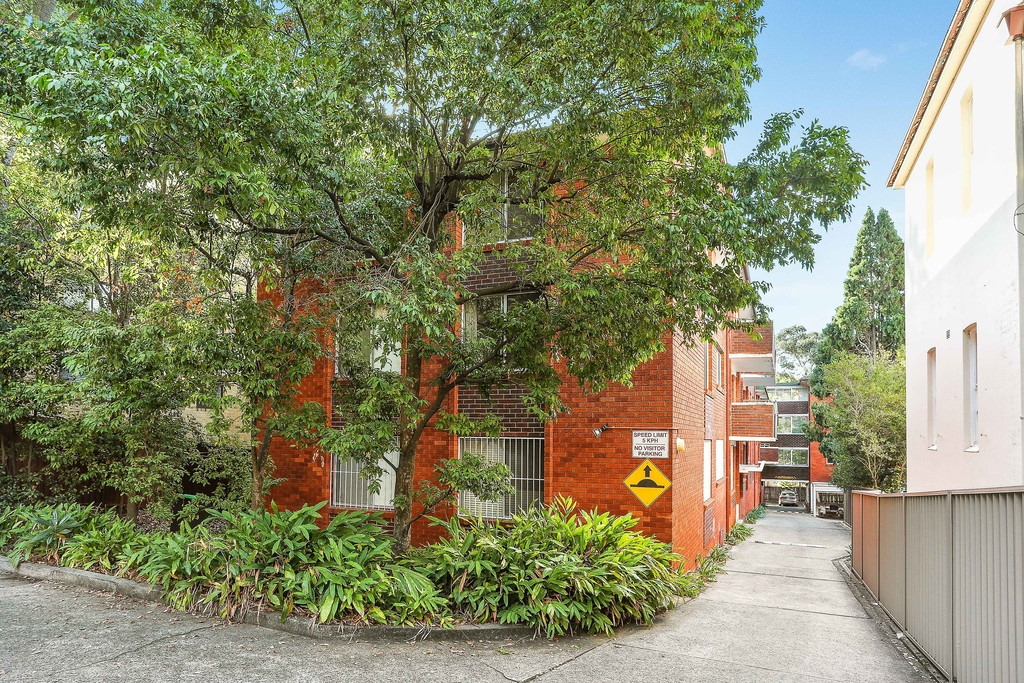 7/139a Smith Street, Summer Hill Sold by Hudson McHugh - image 1