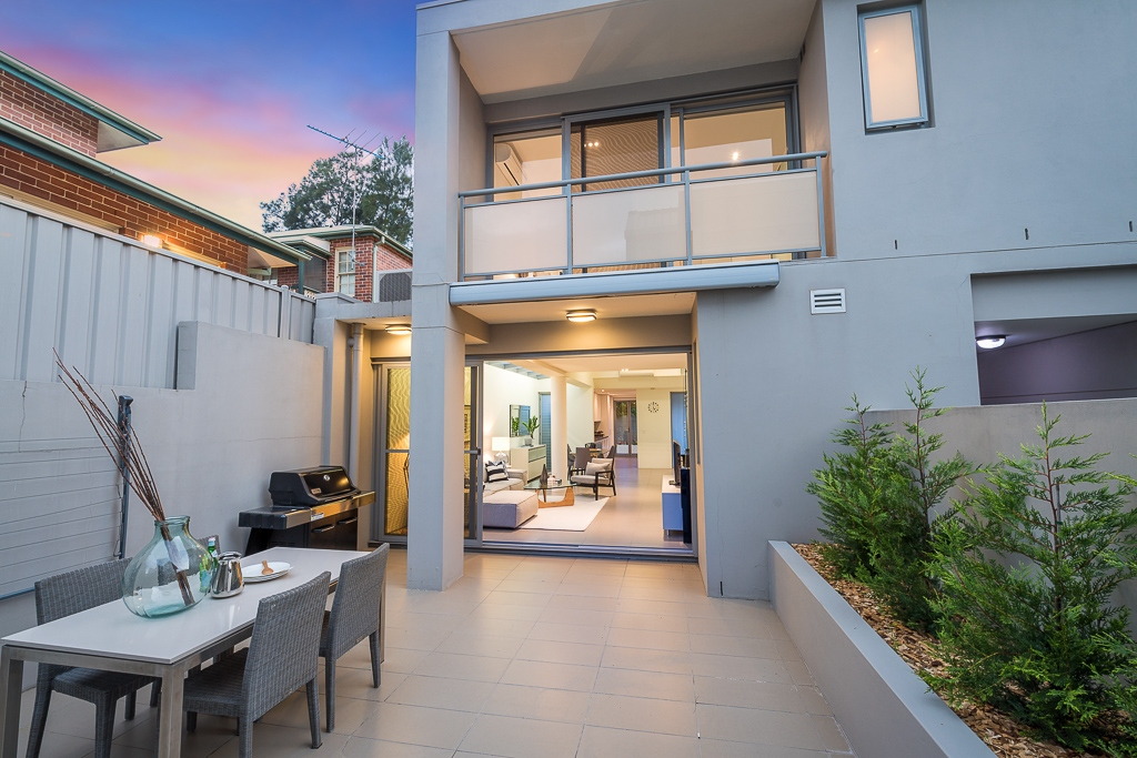 2/33 Marion Street, Leichhardt Sold by Hudson McHugh - image 1