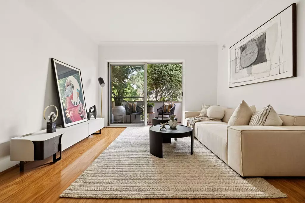 2/14 Chandos Street, Ashfield Auction by Hudson McHugh