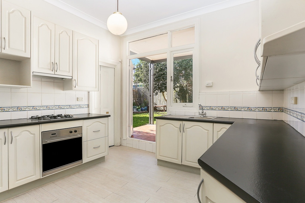 117 The Boulevarde, Dulwich Hill Leased by Hudson McHugh - image 1