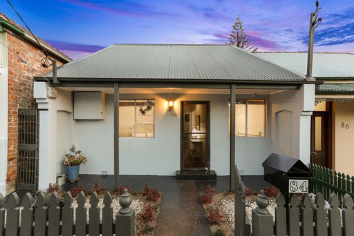 84 Carlisle Street, Leichhardt Sold by Hudson McHugh