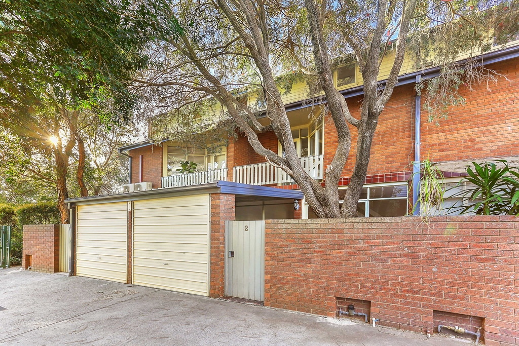 2/83 Foster Street, Leichhardt Sold by Hudson McHugh - image 1