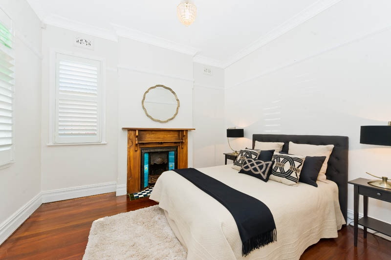 23 Allen Street, Leichhardt Sold by Hudson McHugh - image 1