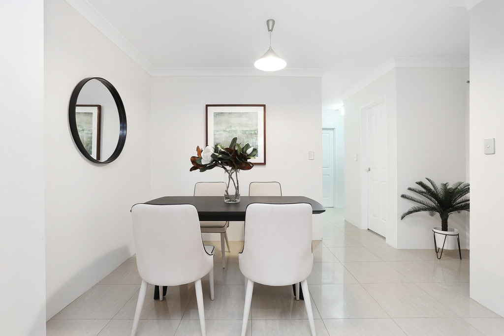 18/143 Ernest Street, Crows Nest Sold by Hudson McHugh - image 1