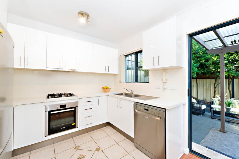 2/49 Coleridge Street, Leichhardt Sold by Hudson McHugh - image 1