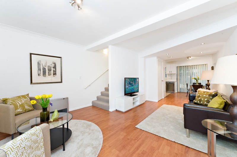 2/49 Coleridge Street, Leichhardt Sold by Hudson McHugh - image 1