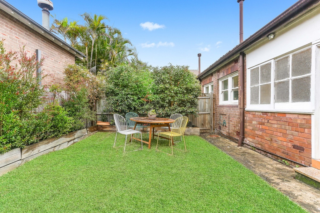 29 Lucy Street, Ashfield Sold by Hudson McHugh - image 1