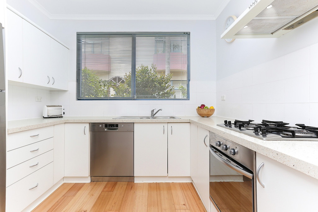 10/10-14 John Street, Leichhardt Sold by Hudson McHugh - image 1