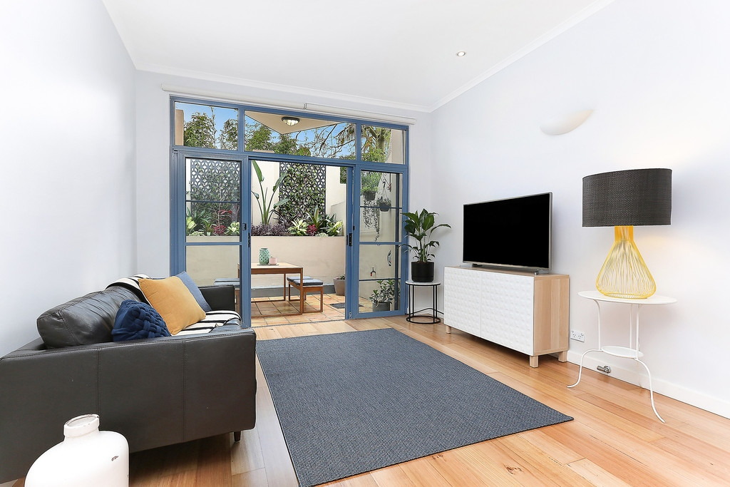 10/10-14 John Street, Leichhardt Sold by Hudson McHugh - image 1