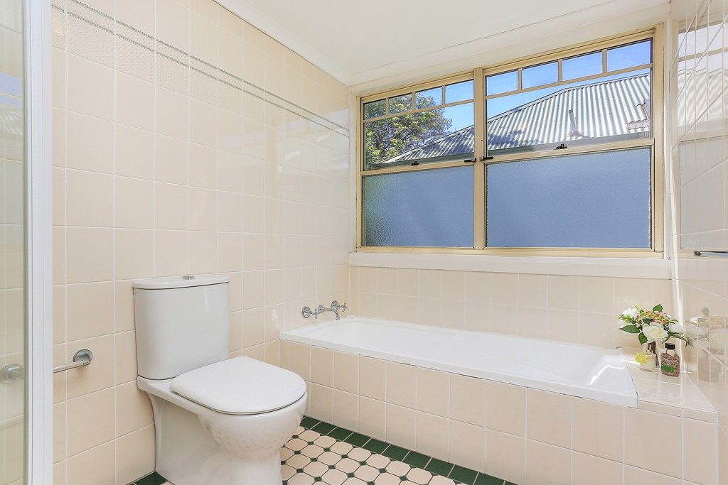 3/11 Milton Street, Leichhardt Sold by Hudson McHugh - image 1