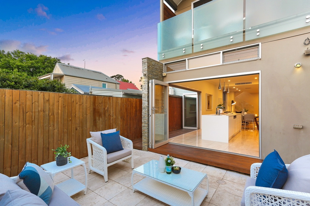 86 Flood Street, Leichhardt Sold by Hudson McHugh - image 1