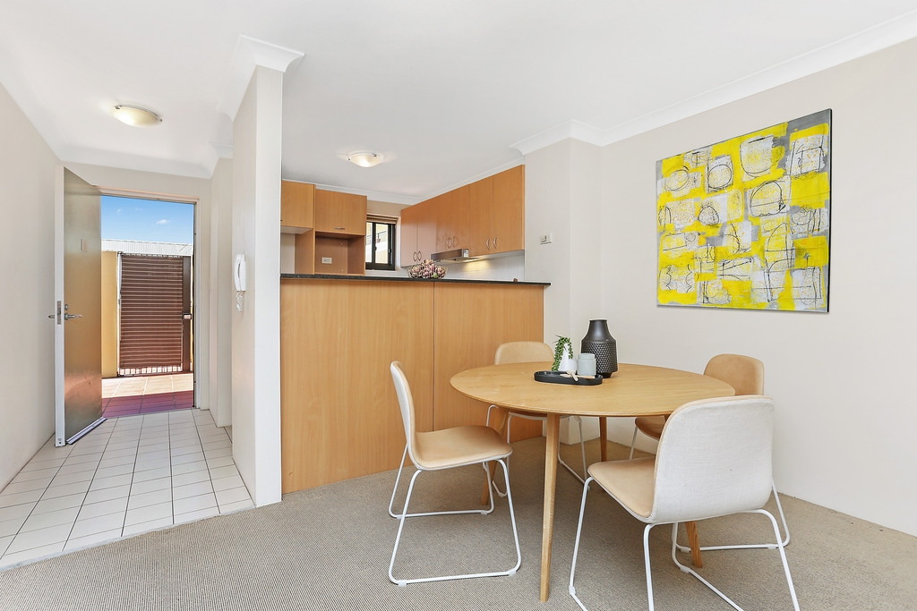 84 Carlisle Street, Leichhardt Sold by Hudson McHugh - image 1