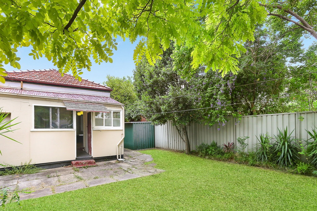 247 Balmain Road, Lilyfield Leased by Hudson McHugh - image 1