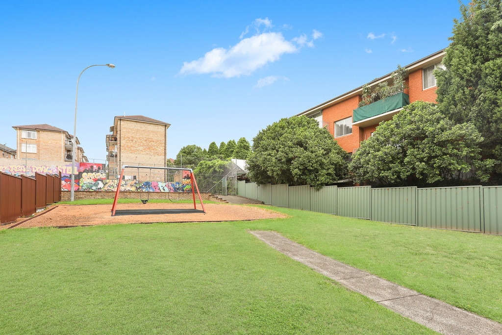 11/66 Kensington Road, Summer Hill Sold by Hudson McHugh - image 1