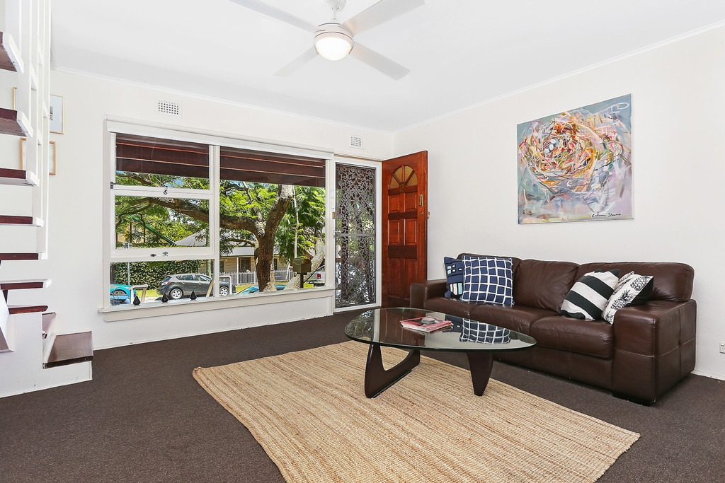 2/121 Foster Street, Leichhardt Leased by Hudson McHugh - image 1