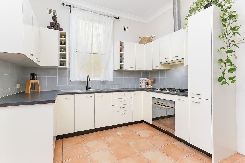 24 Coleridge Street, Leichhardt Sold by Hudson McHugh - image 1