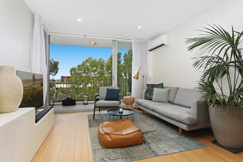 16/28 Gower Street, Summer Hill Sold by Hudson McHugh - image 1