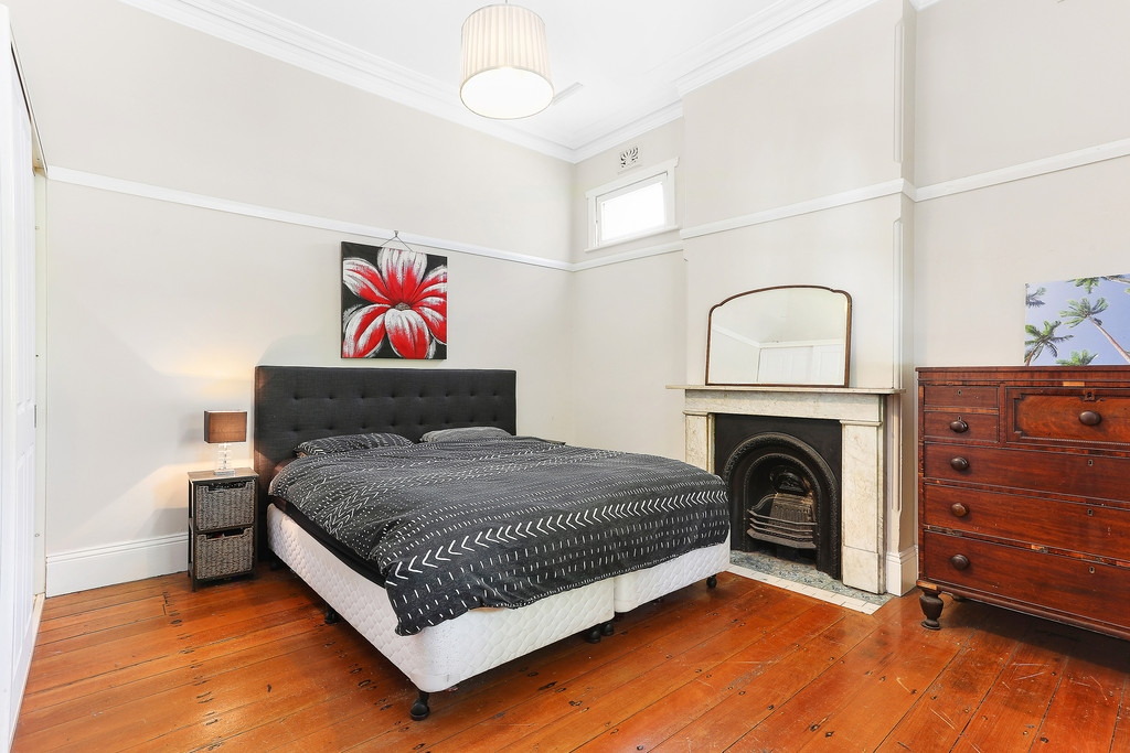 262 Catherine Street, Leichhardt Sold by Hudson McHugh - image 1