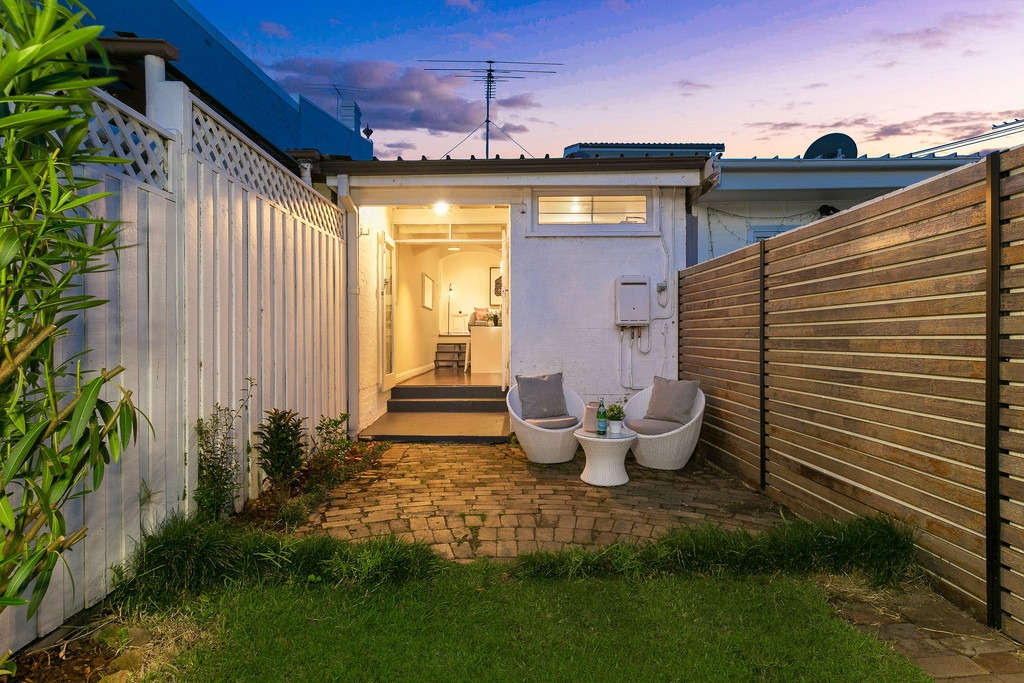 62 Hill Street, Leichhardt Sold by Hudson McHugh - image 1