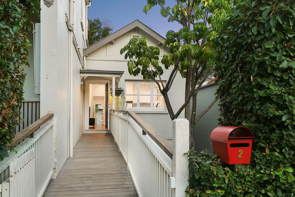 2/41 Albert Street, Petersham Sold by Hudson McHugh - image 1