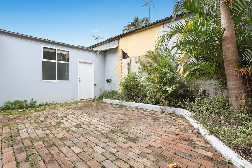 15 George Street, Leichhardt Sold by Hudson McHugh - image 1