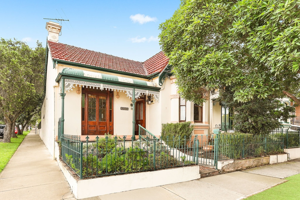 7 Cromwell Street, Leichhardt Leased by Hudson McHugh - image 1