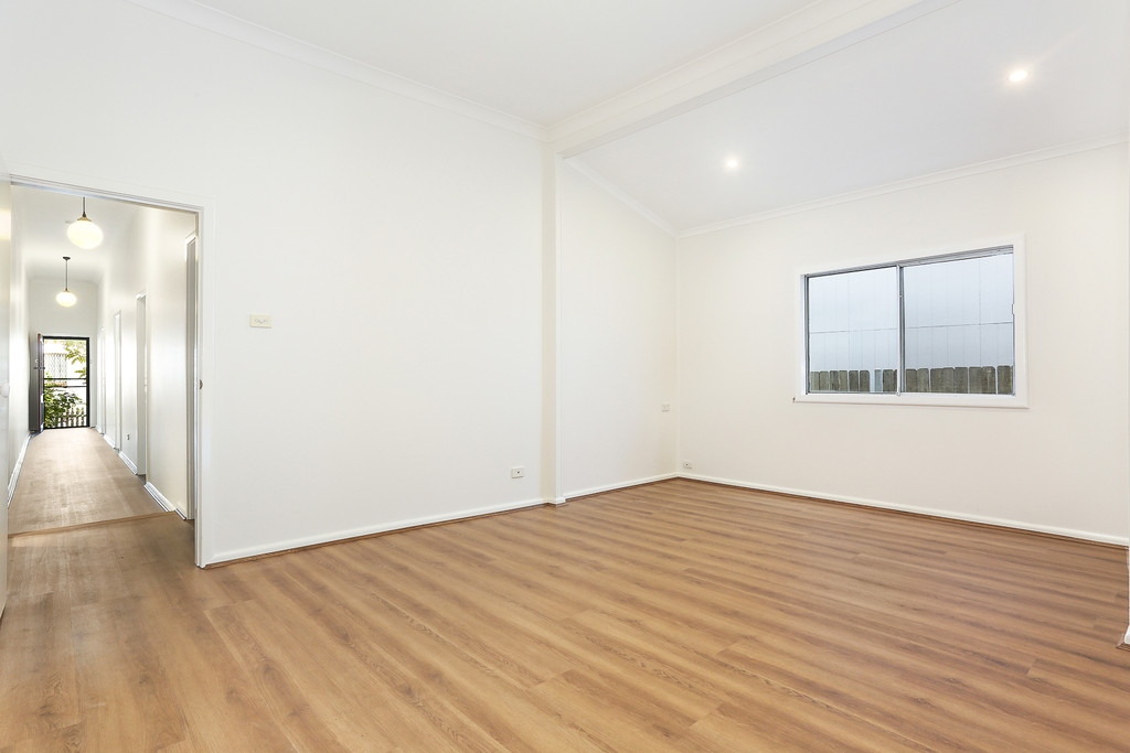 9 Burfitt Street, Leichhardt Leased by Hudson McHugh - image 1