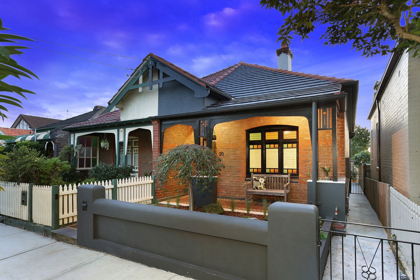 20 Henry Street, Leichhardt Sold by Hudson McHugh - image 1