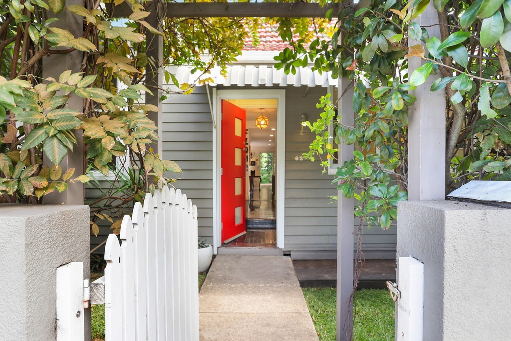 62 Foster Street, Leichhardt Sold by Hudson McHugh - image 1