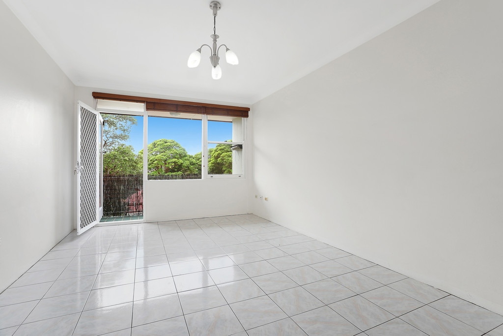 9/5 Henry Street, Ashfield Sold by Hudson McHugh - image 1