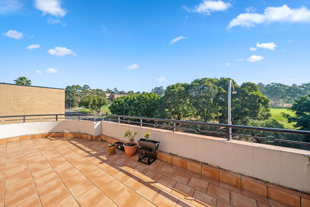 6/20 Pitt Street, Parramatta Sold by Hudson McHugh - image 1