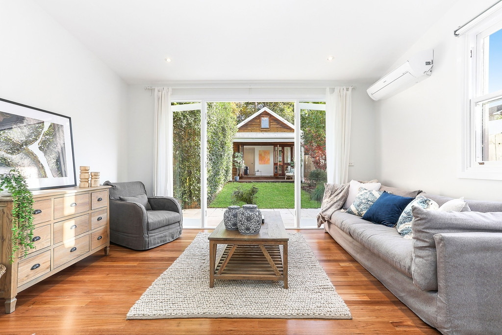 44 Kensington Road, Summer Hill Sold by Hudson McHugh - image 1