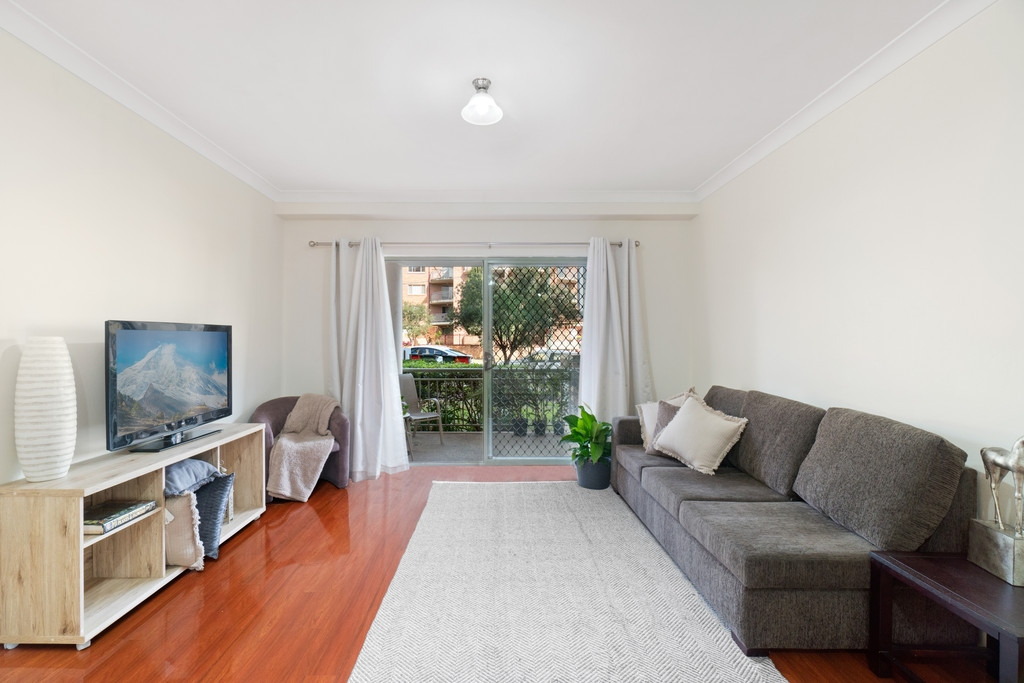 2/11-13 Fourth Avenue, Blacktown Sold by Hudson McHugh - image 1