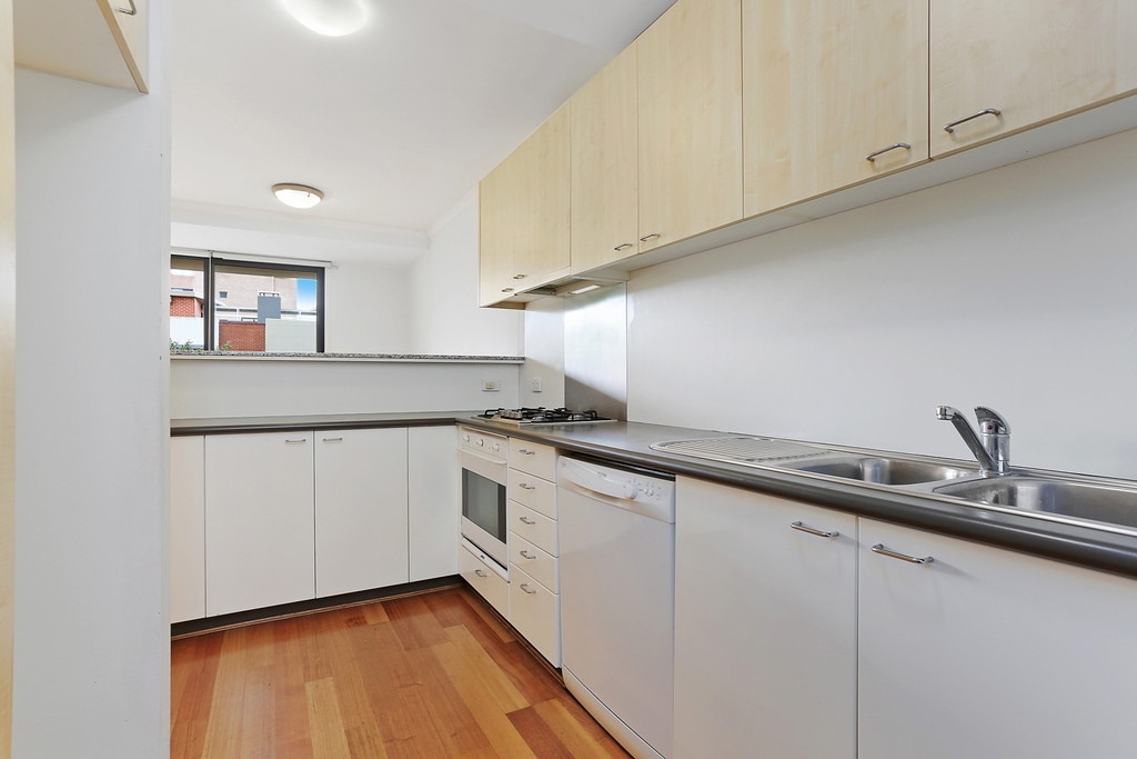 D604/780 Bourke Street, Redfern Leased by Hudson McHugh - image 1