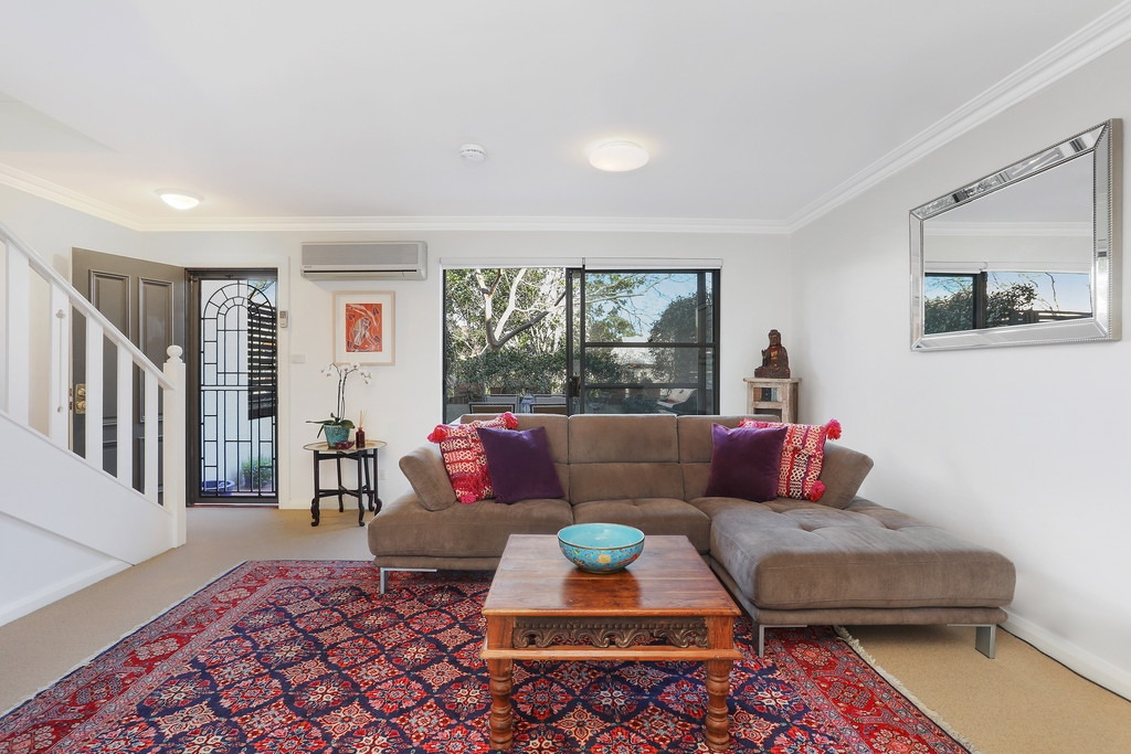 18/165-169 Allen Street, Leichhardt Sold by Hudson McHugh - image 1