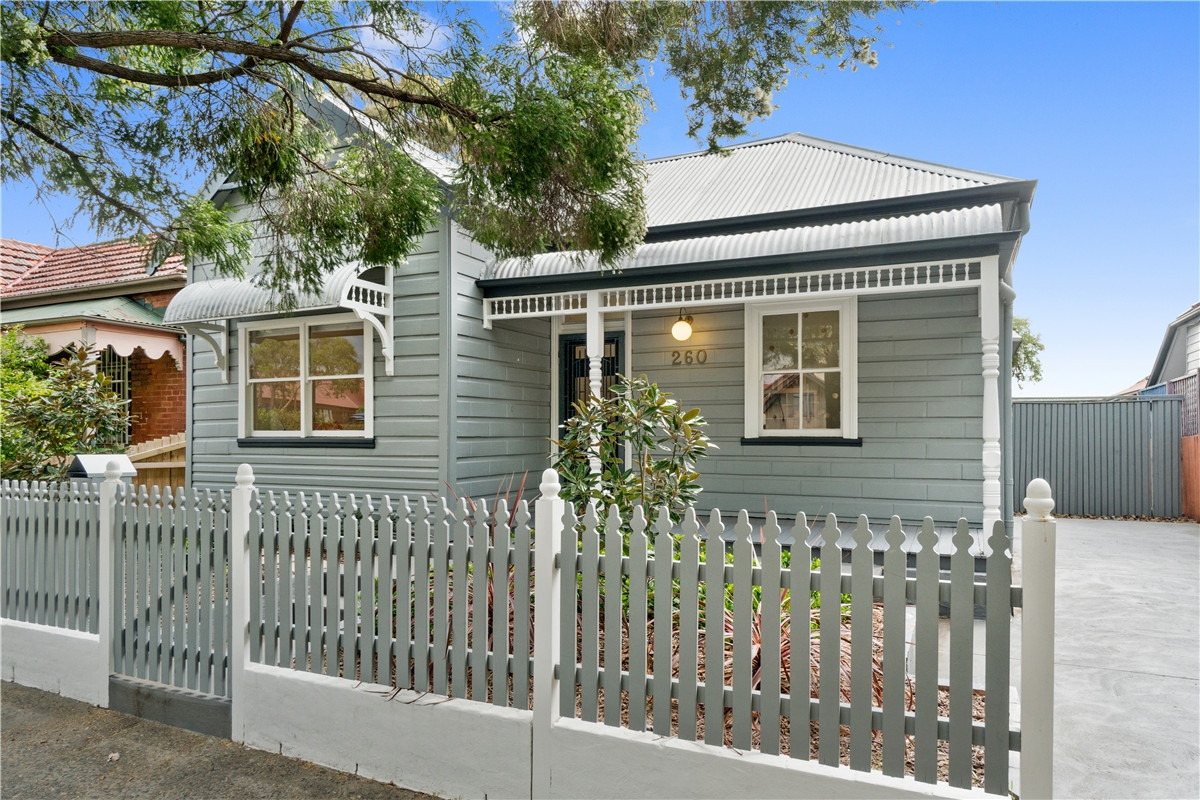 260 Elswick Street, Leichhardt Sold by Hudson McHugh - image 1