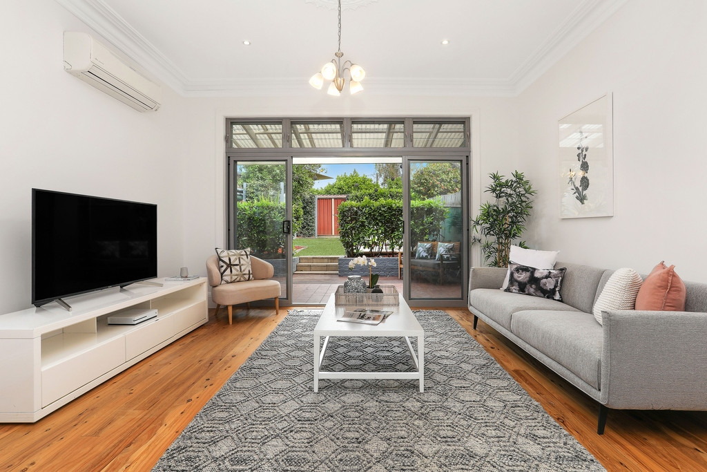 60 Carlisle Street, Leichhardt Sold by Hudson McHugh - image 1