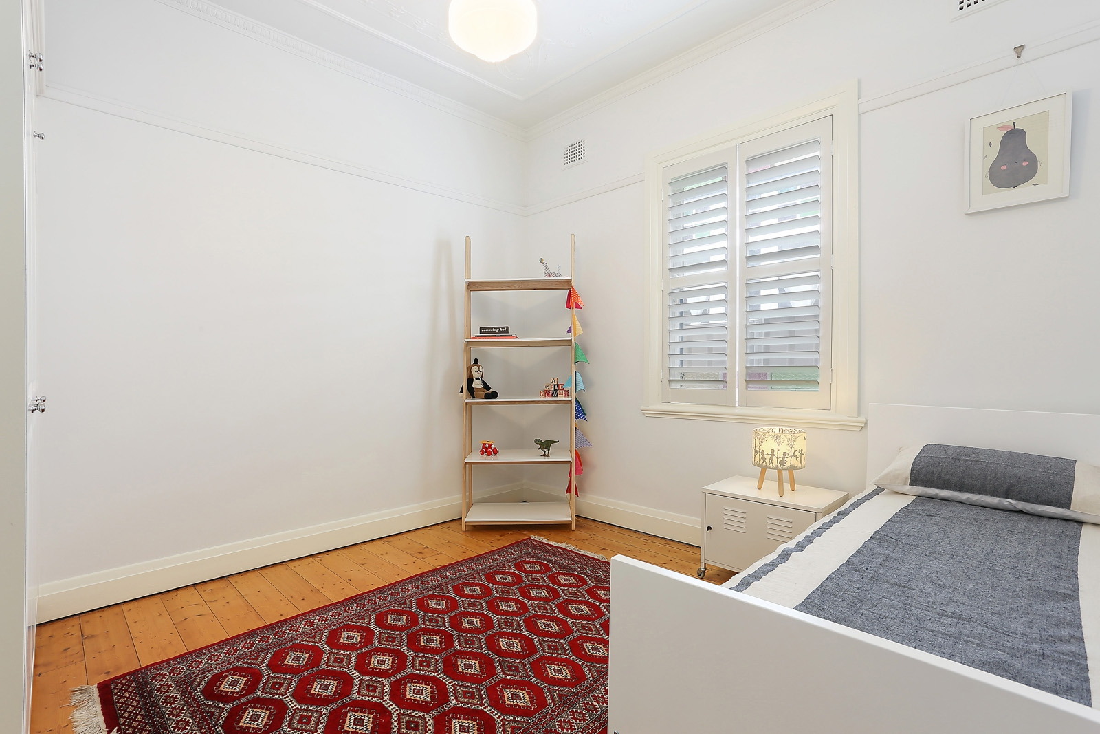 32 Charles Street, Leichhardt Sold by Hudson McHugh - image 1