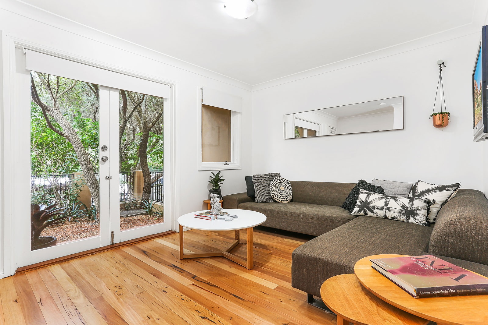 6/130 William Street, Leichhardt Sold by Hudson McHugh - image 1