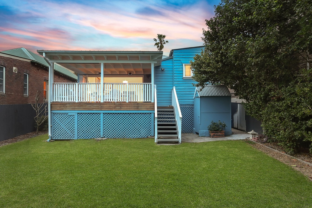 100 Foster Street, Leichhardt Sold by Hudson McHugh - image 1