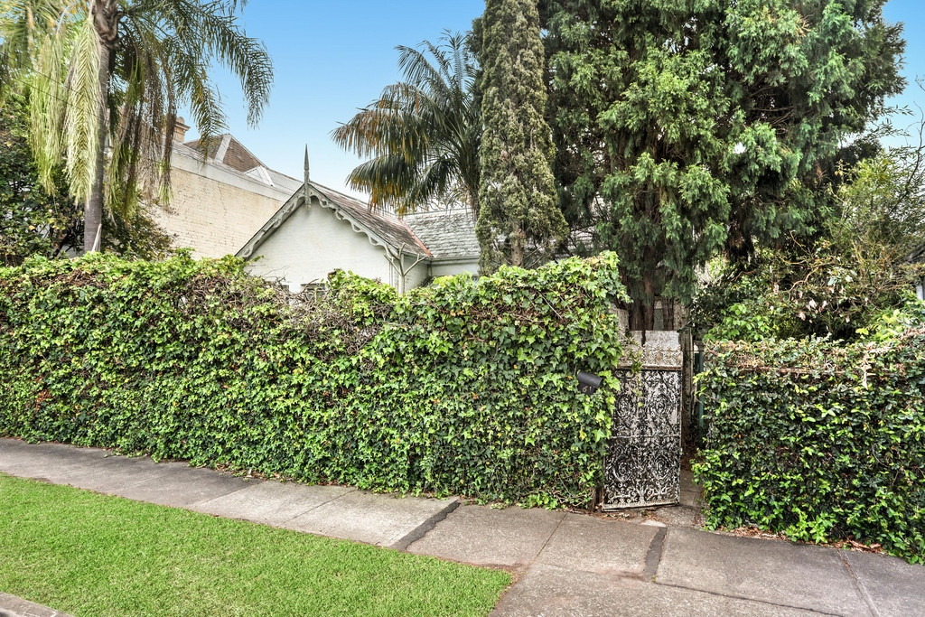 6 Ormond Street, Ashfield Sold by Hudson McHugh - image 1