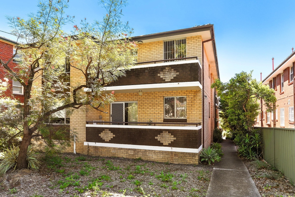 2/120 Frederick Street, Ashfield Sold by Hudson McHugh - image 1