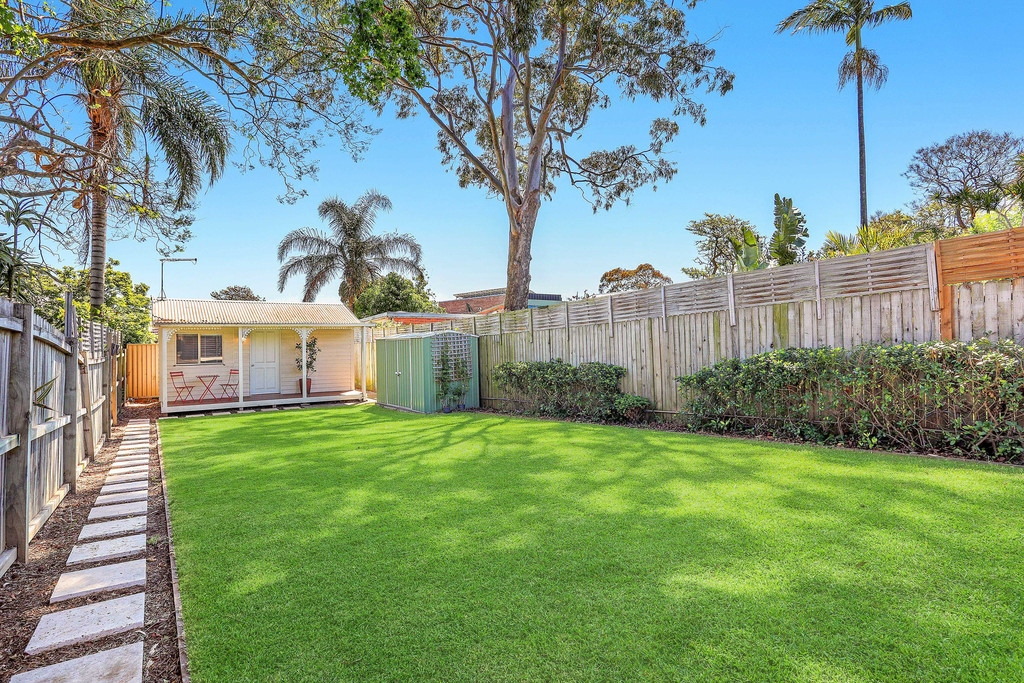 8 Henry Street, Leichhardt Sold by Hudson McHugh - image 1