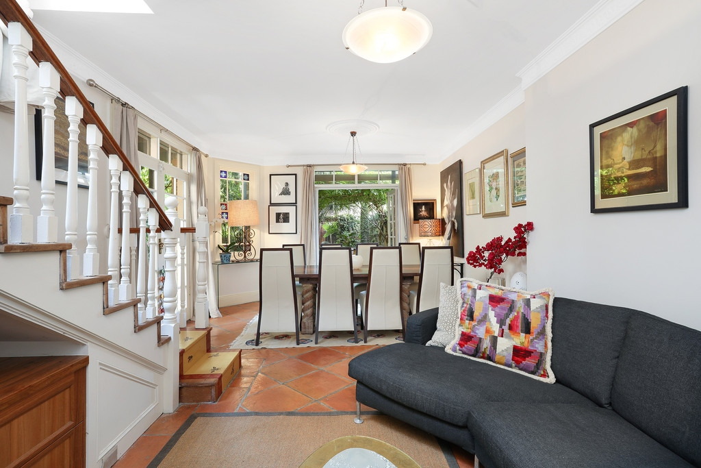 27 Carlisle Street, Leichhardt Sold by Hudson McHugh - image 1